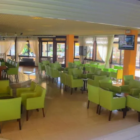 Auramar Otel