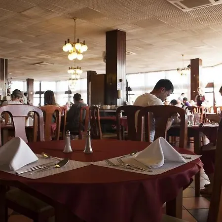 Otel Auramar