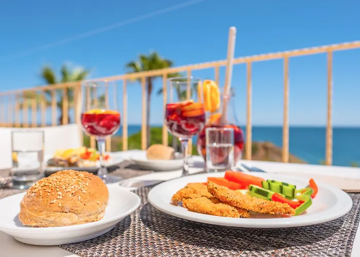 Auramar Отель 3*