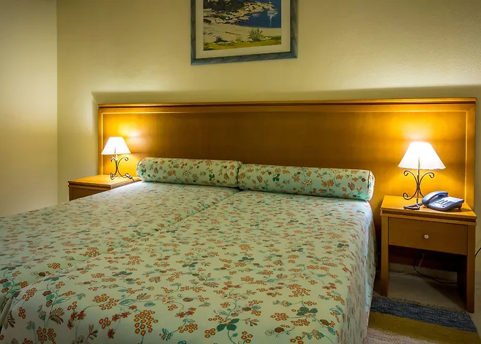 奥拉马海滩度假酒店 3*