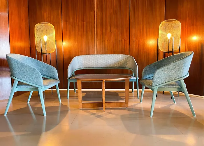 奥拉马海滩度假酒店