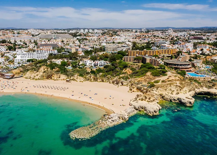 奥拉马海滩度假酒店 3*